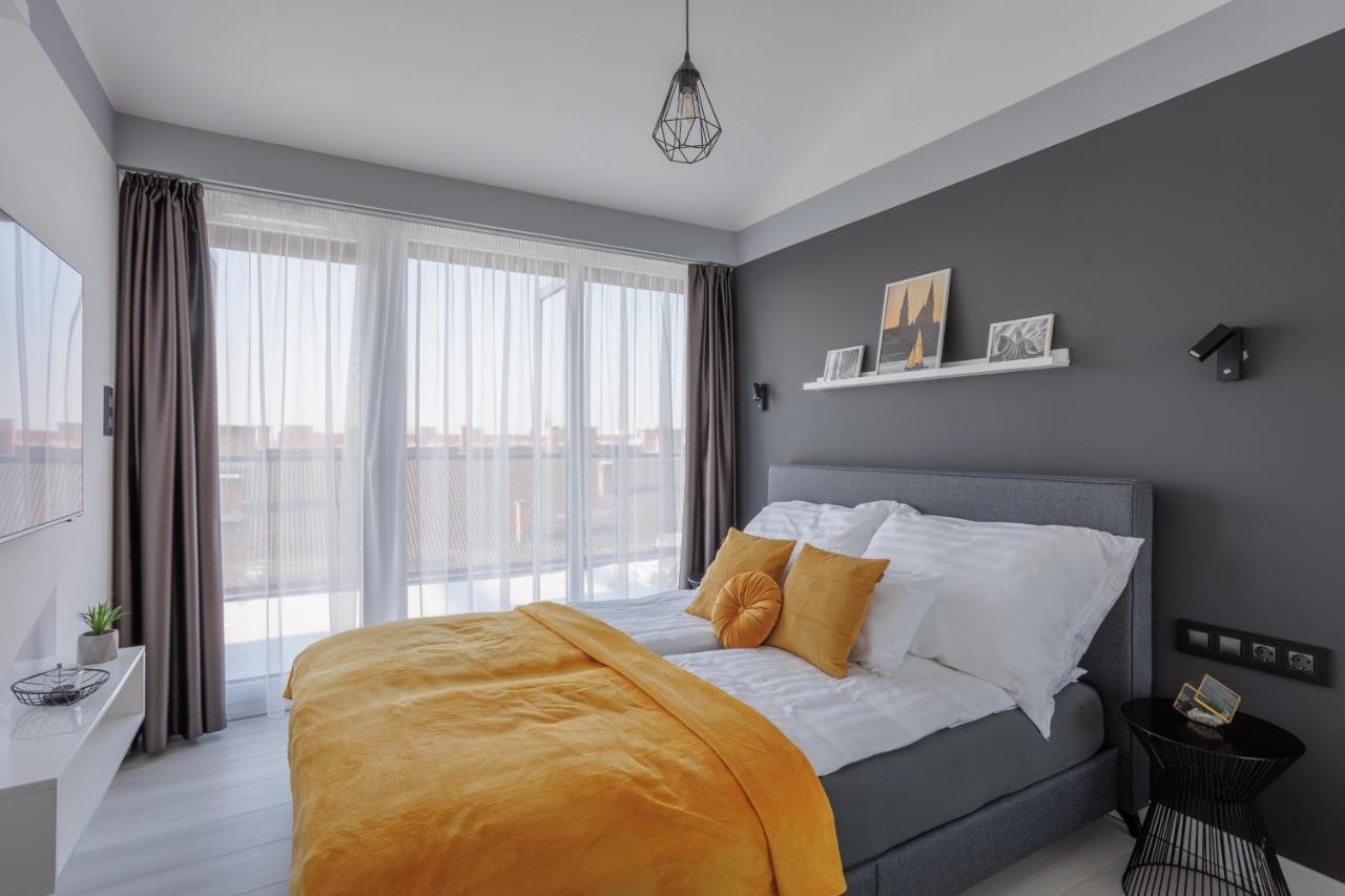 Noir Hotel - Penthouse Apartman Сегед Экстерьер фото