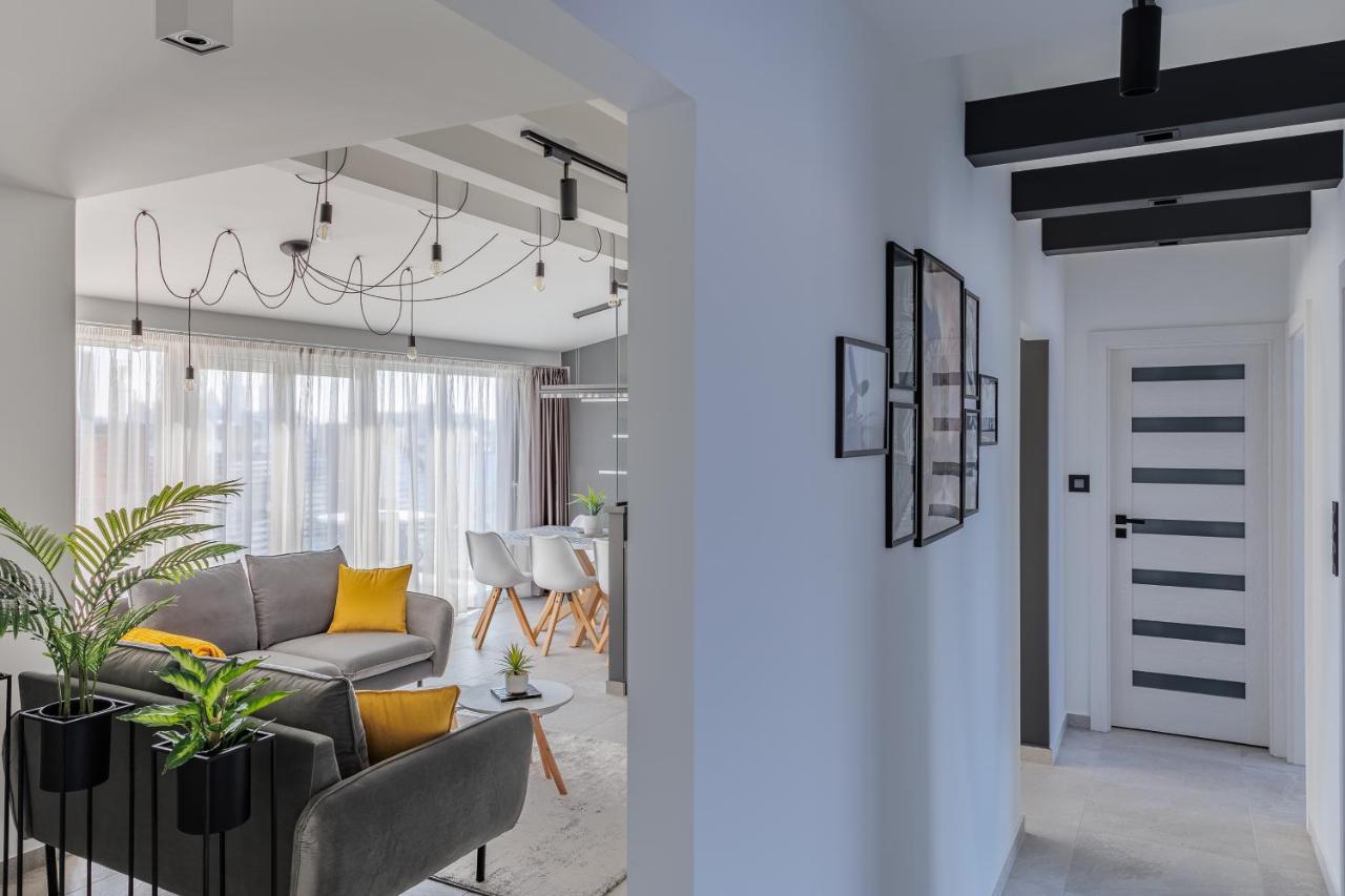 Noir Hotel - Penthouse Apartman Сегед Экстерьер фото